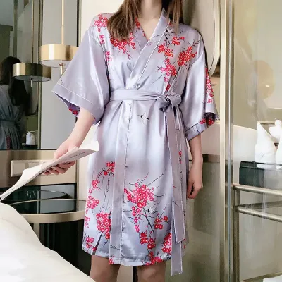 ICE SILK LONG-SLEEVED NIGHTDRESS